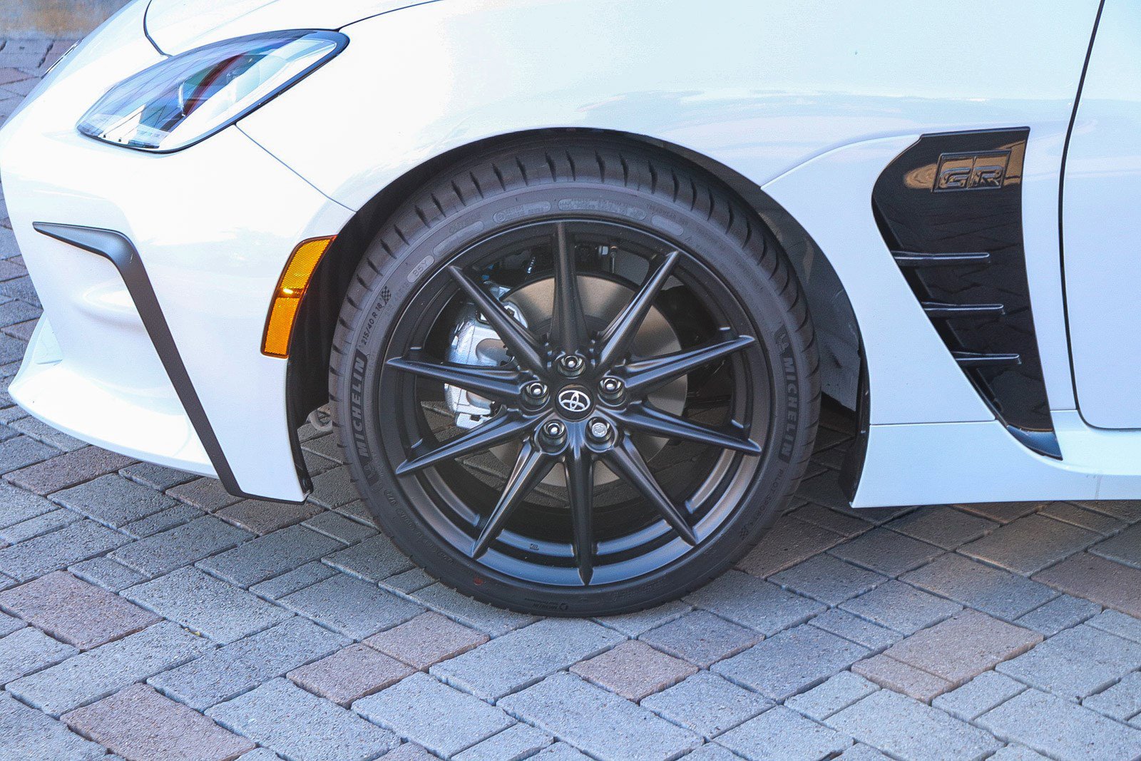 New 2026 Toyota GR86 Premium image 12