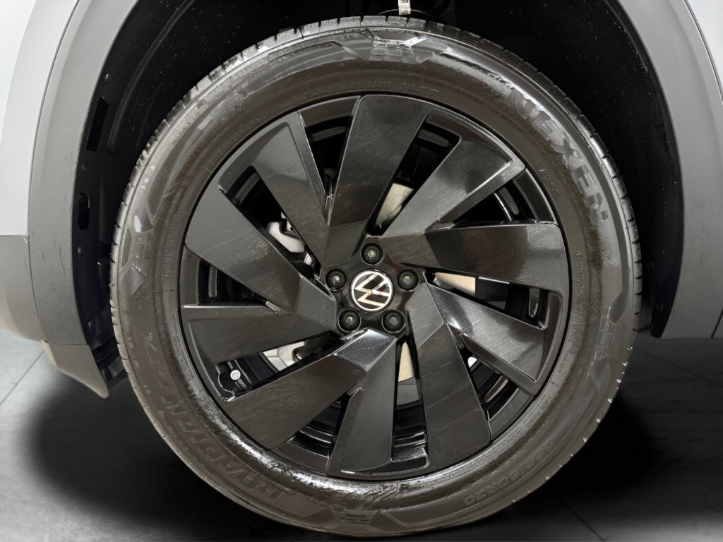 New 2026 Volkswagen Atlas SE image 24