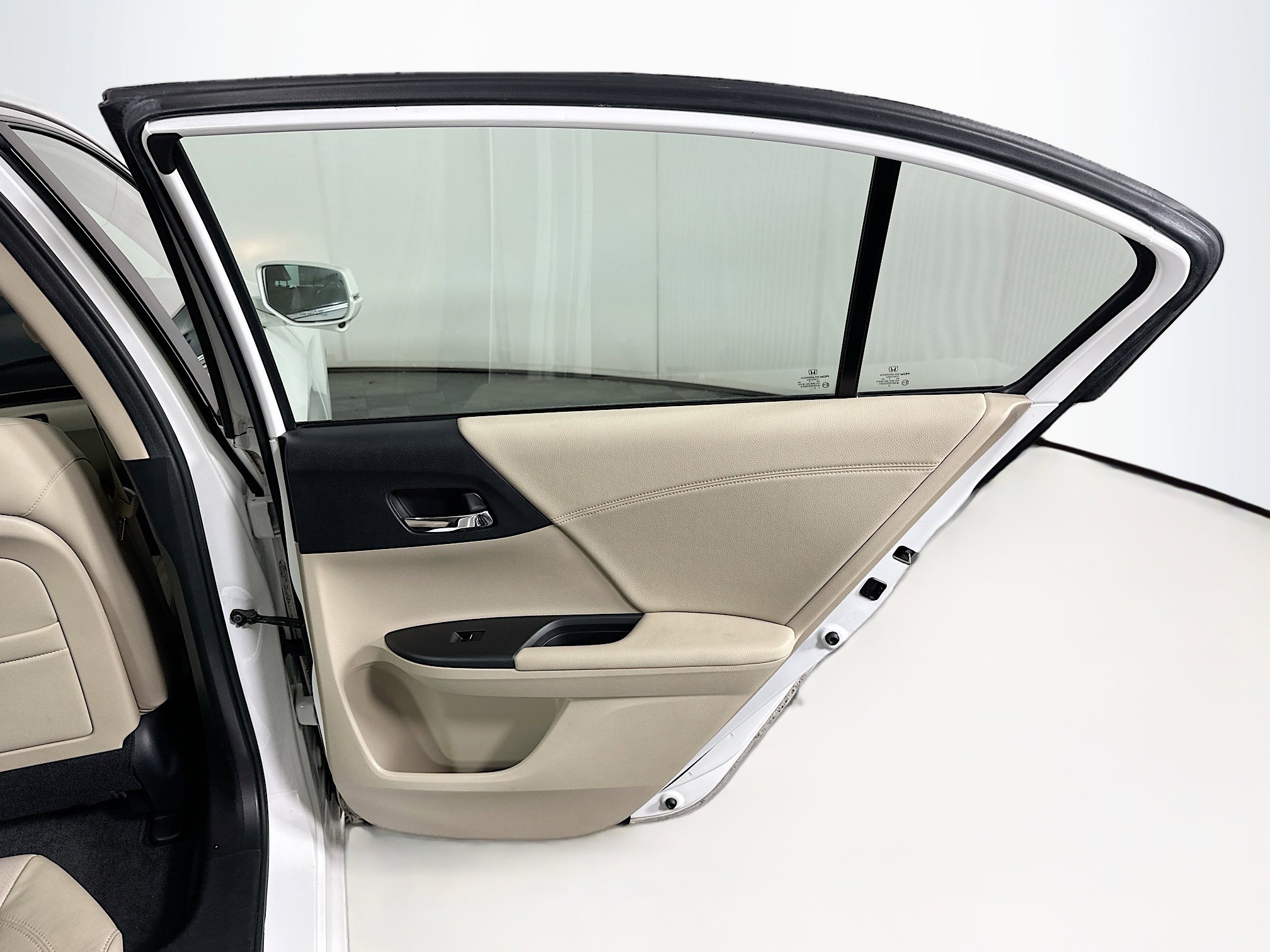 Used 2013 Honda Accord EX-L image 28