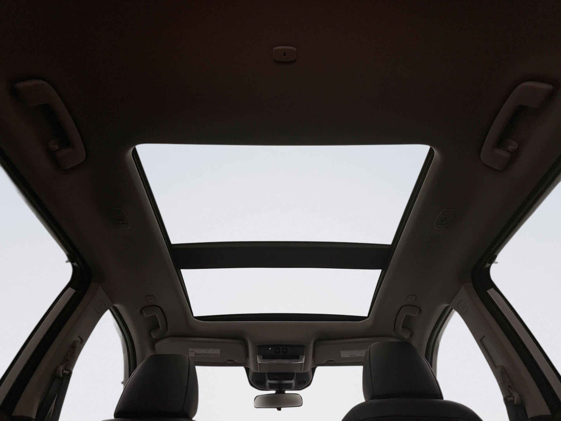 Used 2023 Nissan Rogue SV w/ SV Premium B Package image 17