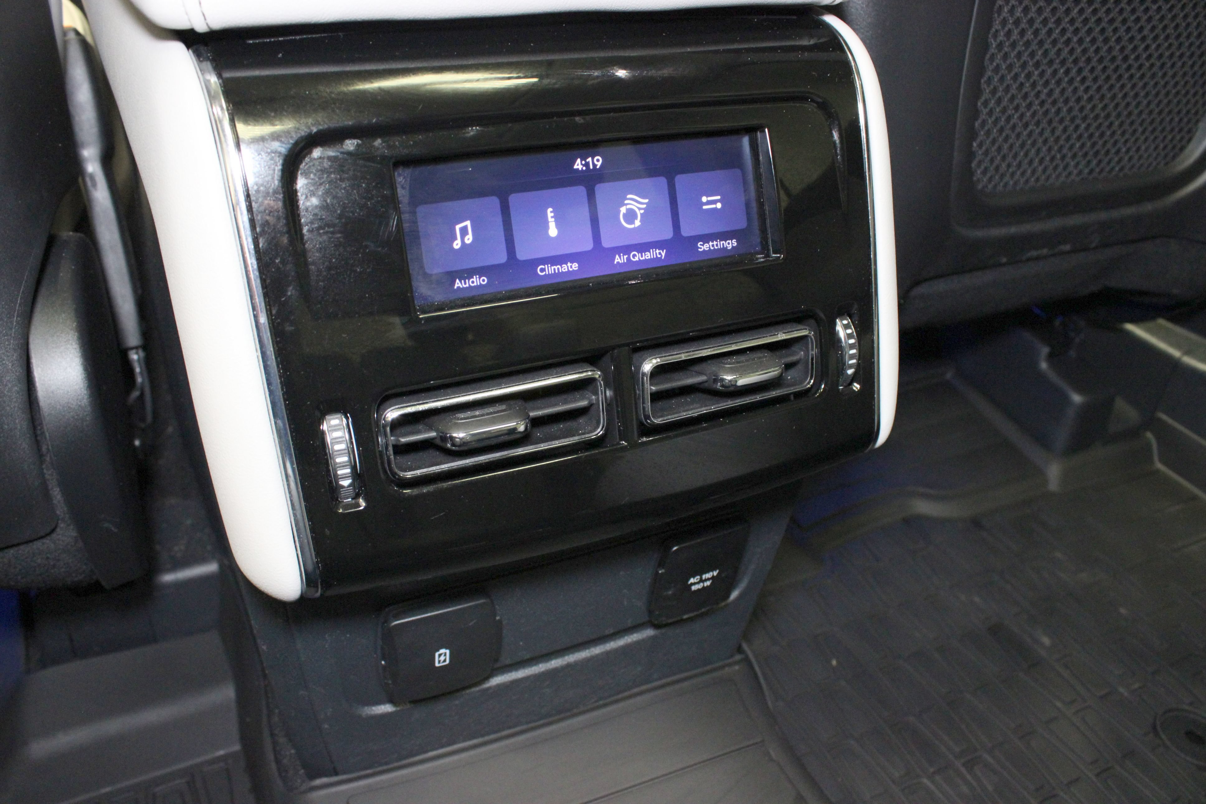 Used 2025 Lincoln Aviator Reserve w/ Illumination Package RWD image 17
