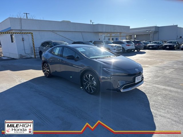 Used 2024 Toyota Prius Prime Premium image 1