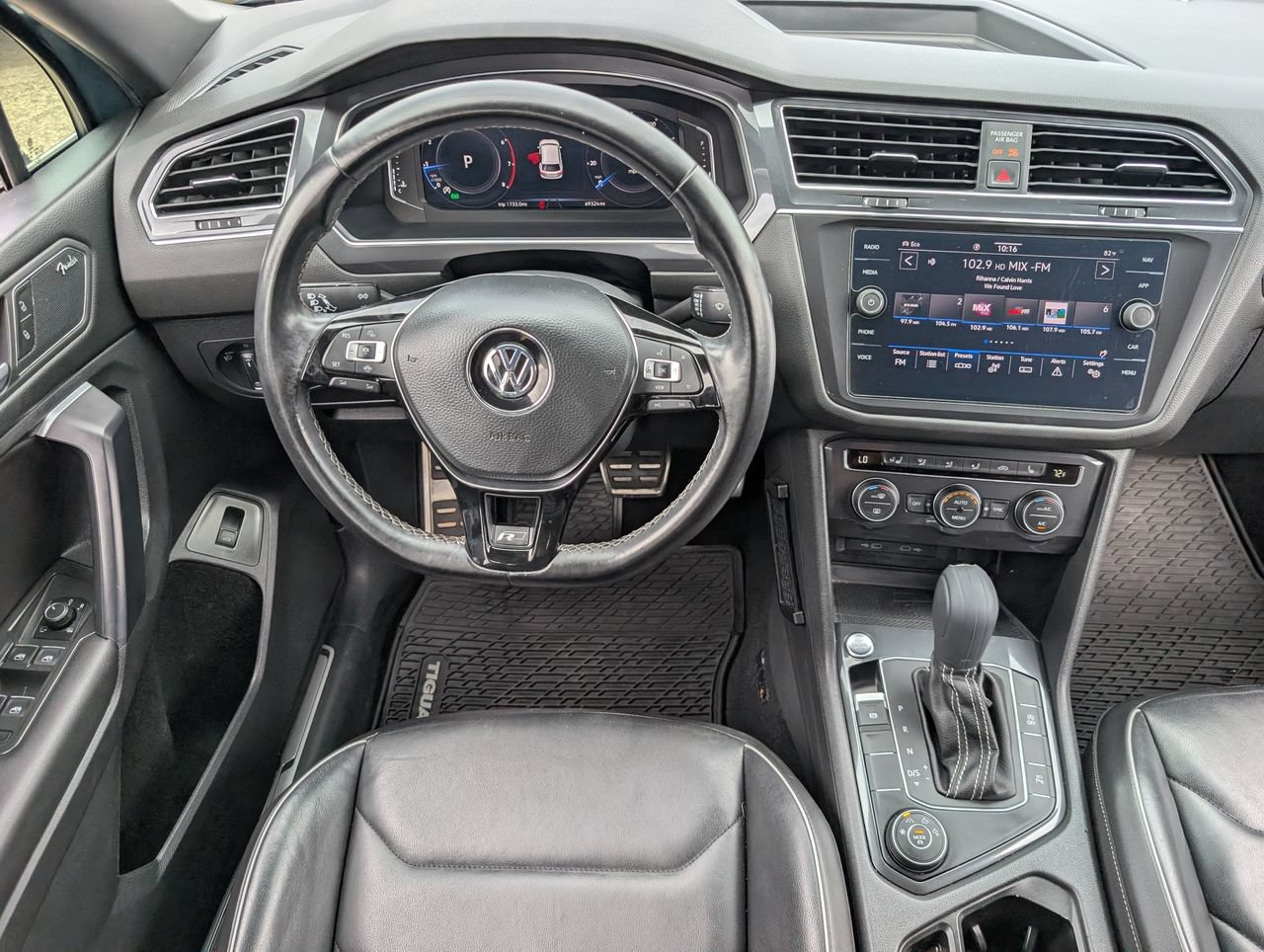 Used 2021 Volkswagen Tiguan SEL Premium R-Line w/ 3rd Row Seat Package AWD/4WD image 10