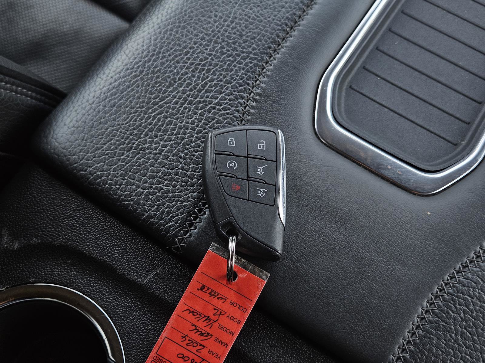 Used 2024 GMC Yukon XL Denali AWD/4WD image 37