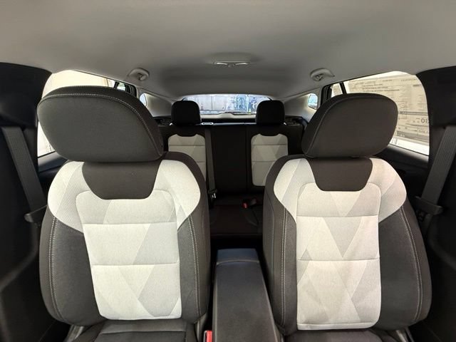 New 2026 Chevrolet Trax LS w/ LS Convenience Package FWD image 27