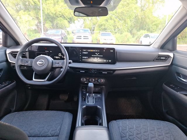 Certified 2025 Nissan Kicks SV w/ Charging Package FWD image 13