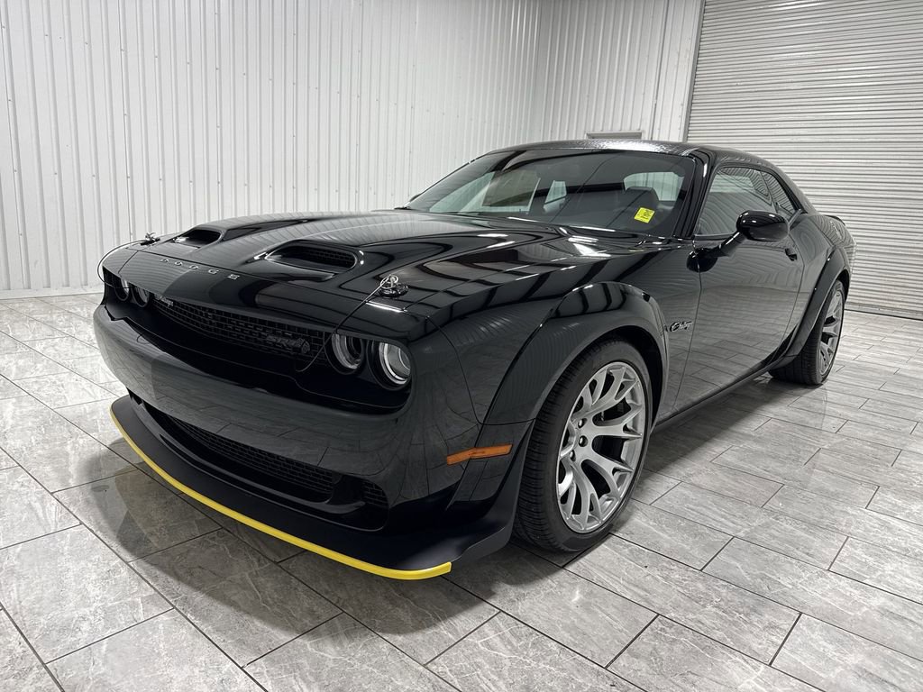 Used 2023 Dodge Challenger SRT Hellcat Redeye image 1