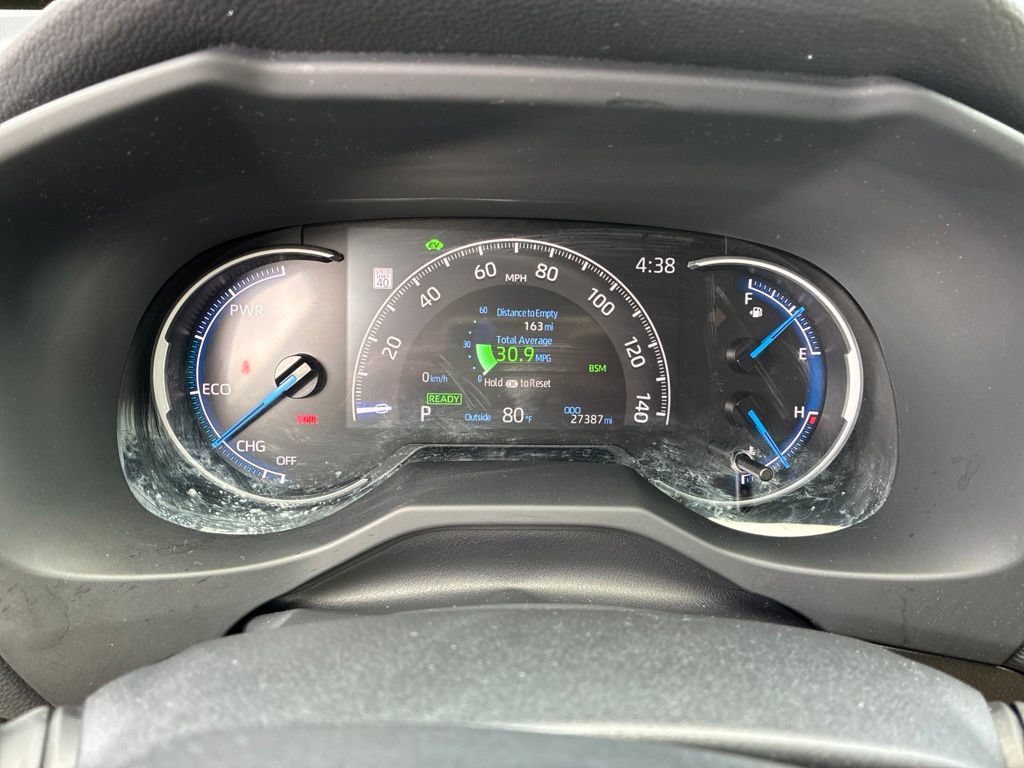 Used 2024 Toyota RAV4 LE AWD/4WD image 17