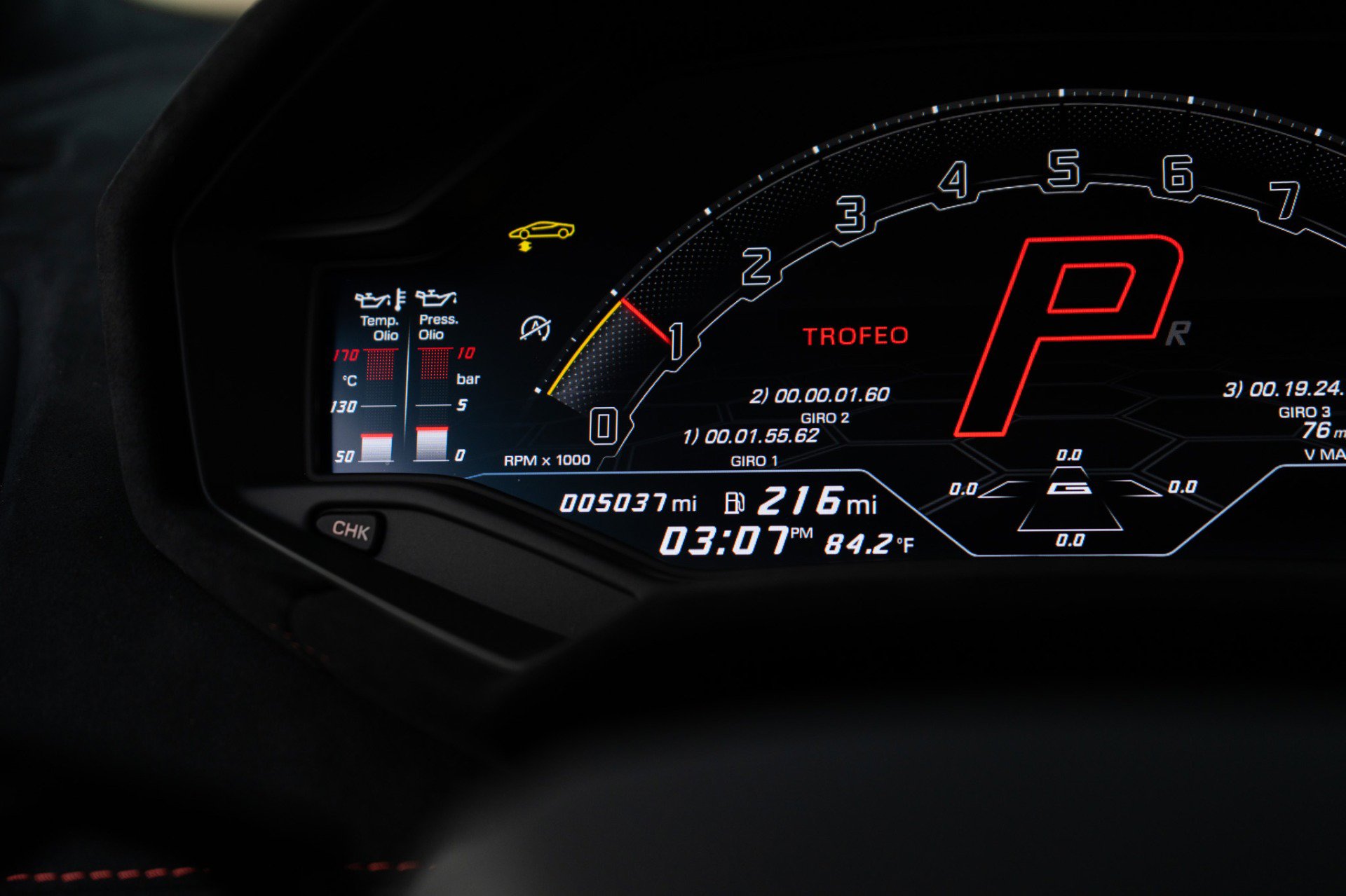 Used 2022 Lamborghini Huracan STO image 12