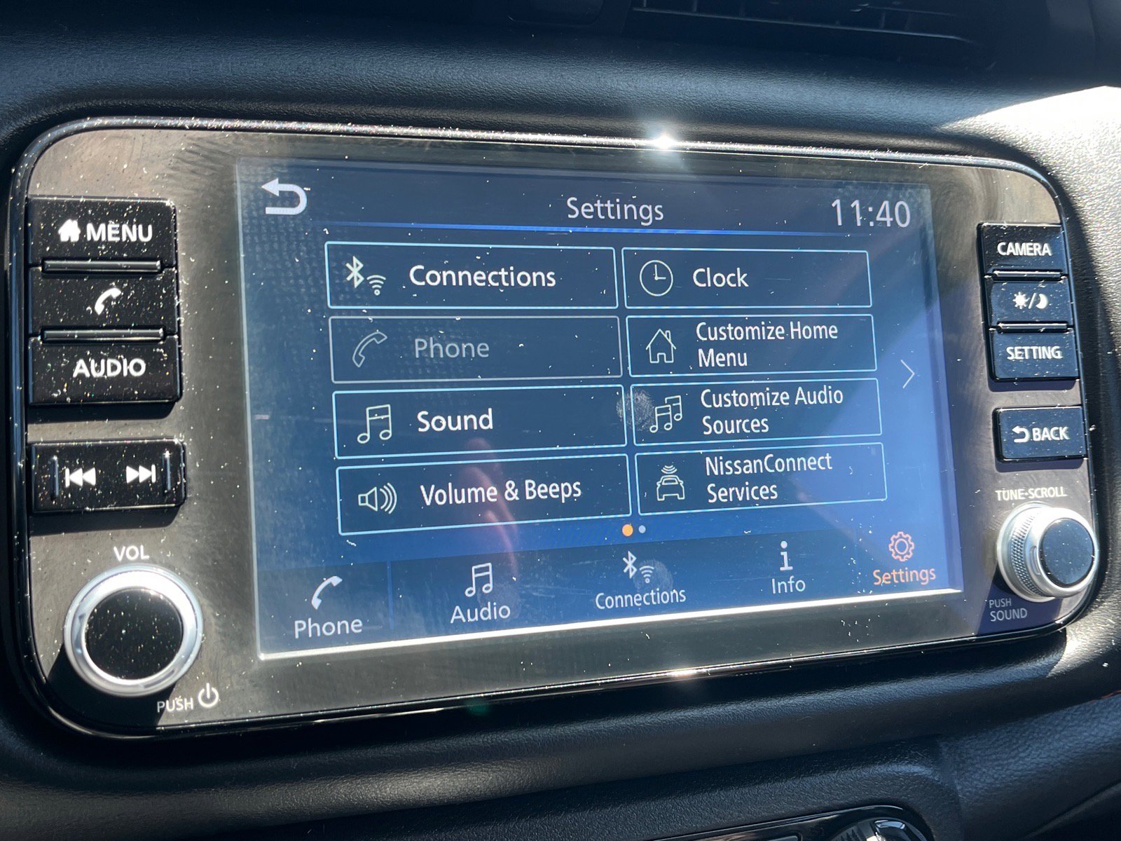 Used 2024 Nissan Kicks SR w/ SR Premium Package FWD image 12