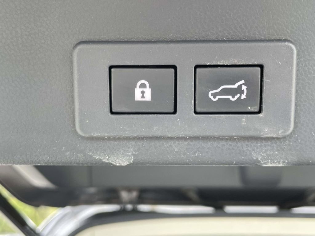 Used 2020 Subaru Ascent Touring w/ Popular Package #2A image 11