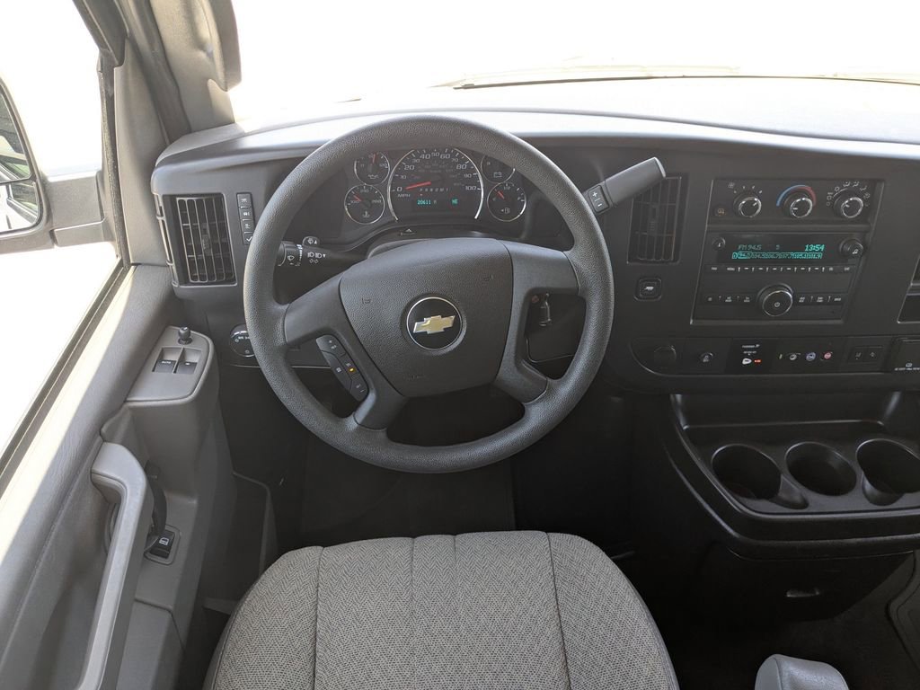 Certified 2024 Chevrolet Express 3500 LT w/ LT Preferred Equipment Group RWD image 16