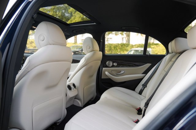 Used 2021 Mercedes-Benz E 350 4MATIC Sedan w/ Premium Package image 33