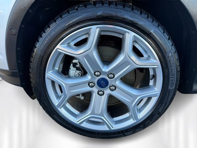 Used 2019 Ford Escape Titanium w/ U9j03 - Titanium Tow Package image 9