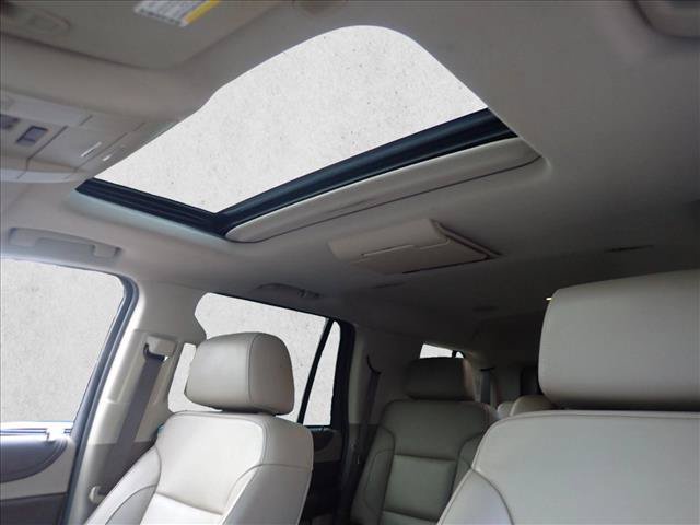 Used 2019 Chevrolet Tahoe LT w/ LT Signature Package AWD/4WD image 8