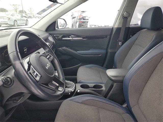 Certified 2024 Kia Seltos S image 17