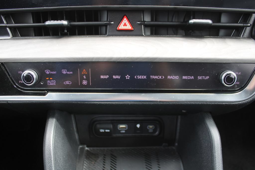 Certified 2023 Kia Sportage X-Line w/ X-Line Premium Package AWD/4WD image 39