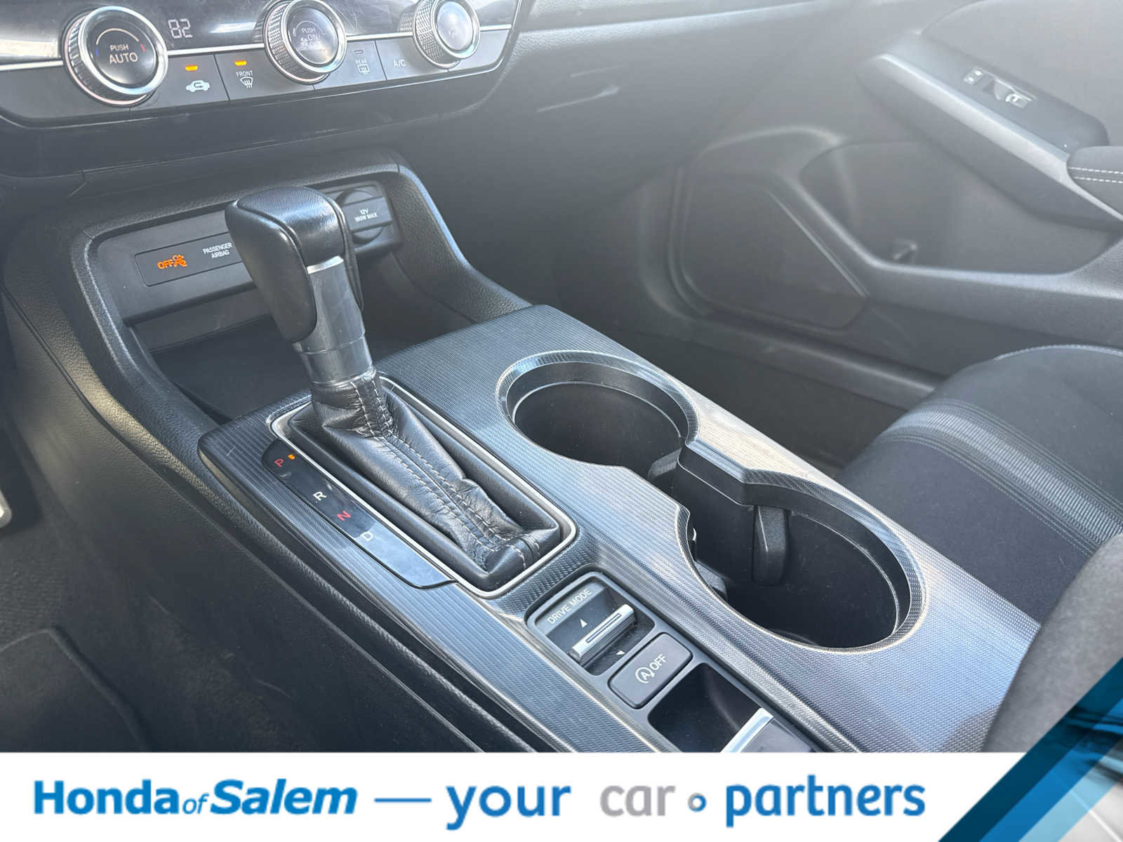 Used 2023 Honda Civic Sport image 17