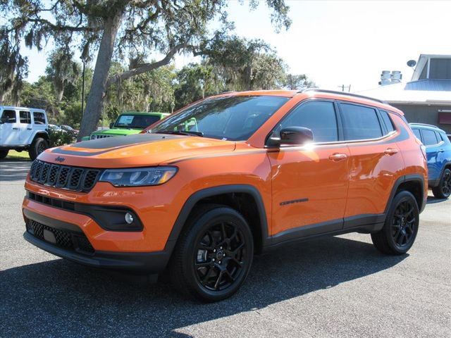 New 2026 Jeep Compass Latitude image 3