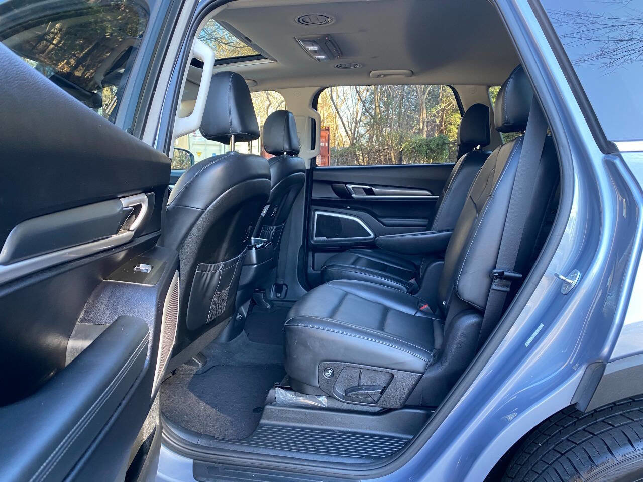 Used 2020 Kia Telluride S image 46