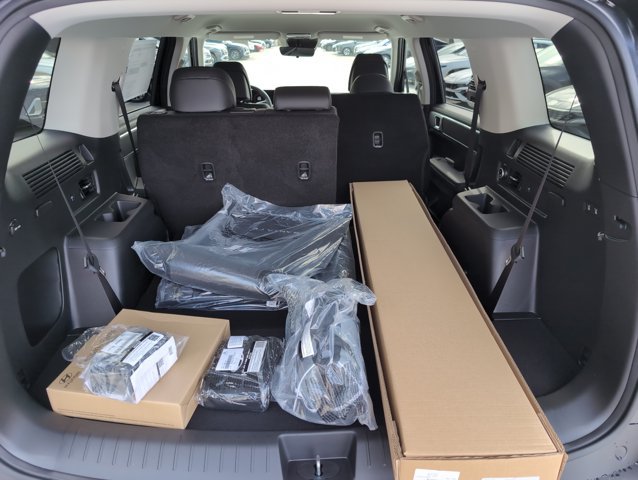 New 2027 Hyundai Santa Fe SEL FWD image 8