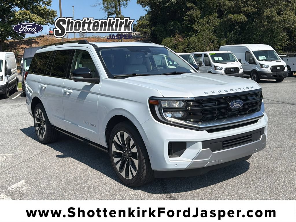 Used 2025 Ford Expedition Platinum w/ Driver's Package