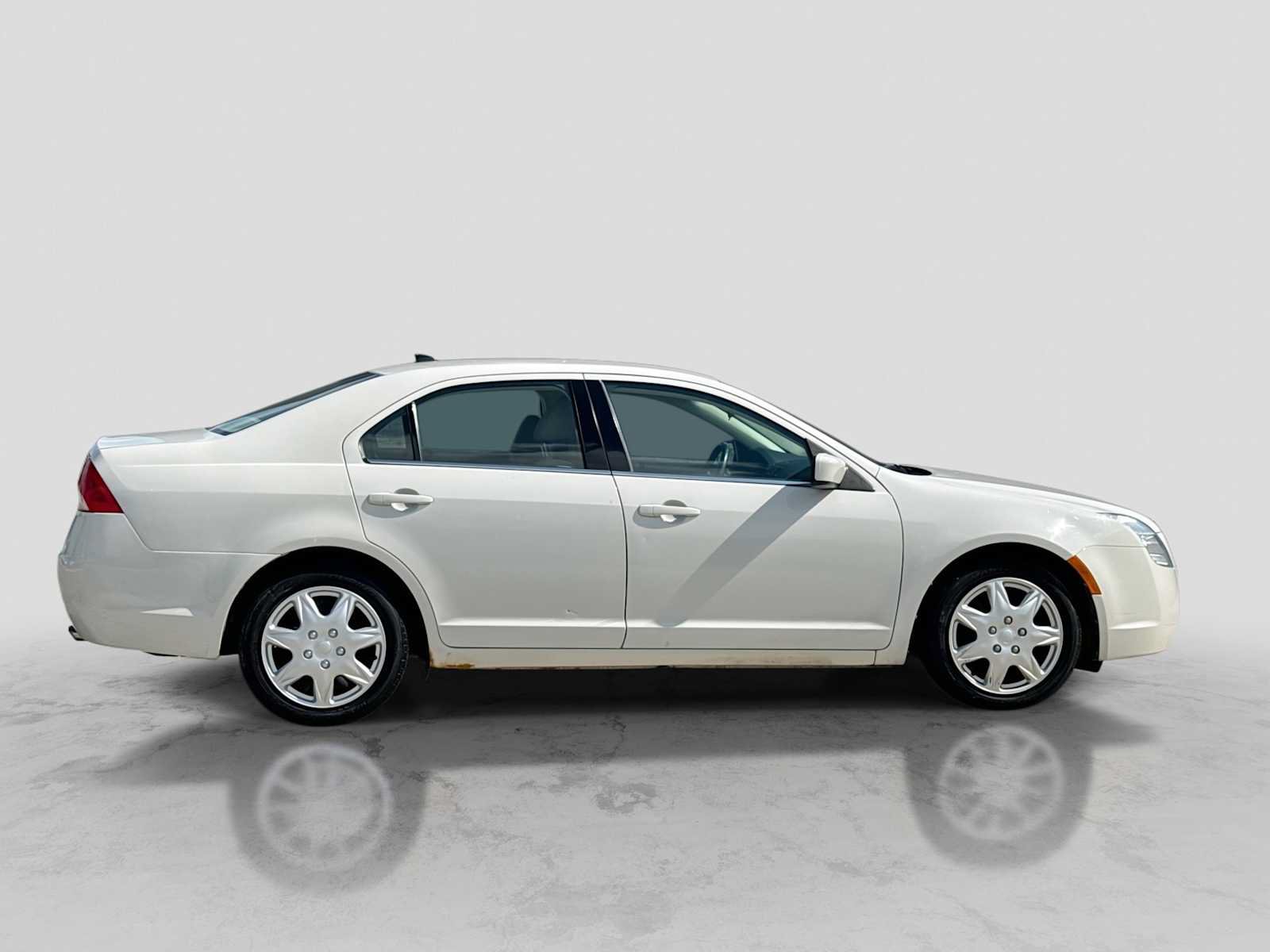 Used 2010 Mercury Milan FWD image 7