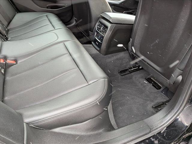 Used 2025 BMW 330i xDrive Sedan image 18