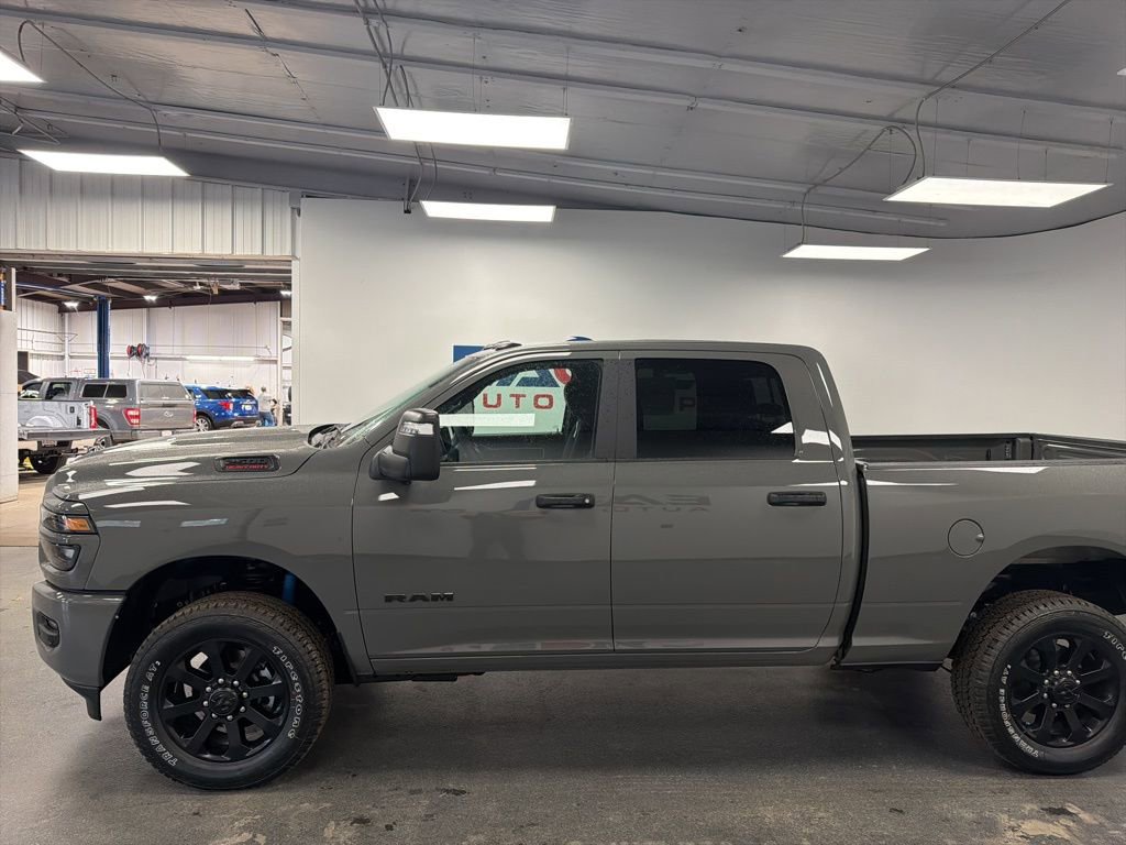 New 2026 RAM 2500 Big Horn AWD/4WD image 5