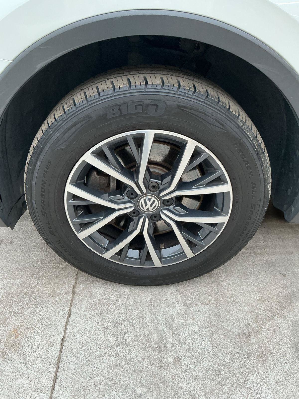 Used 2020 Volkswagen Tiguan S AWD/4WD image 10