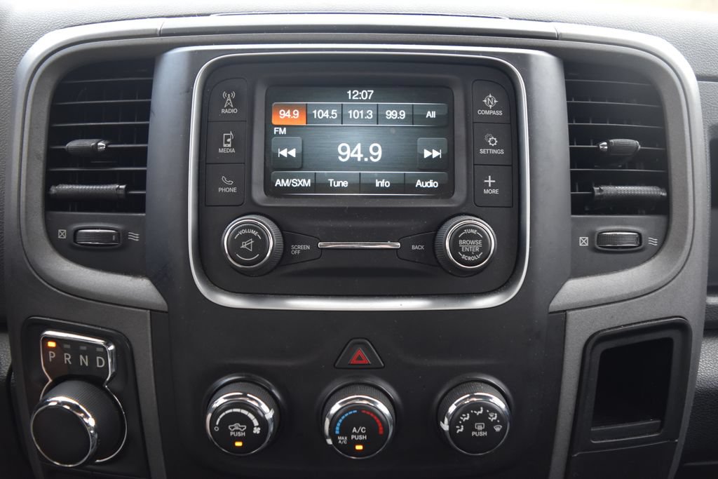 Used 2017 RAM 1500 Express w/ Express Value Package AWD/4WD image 13