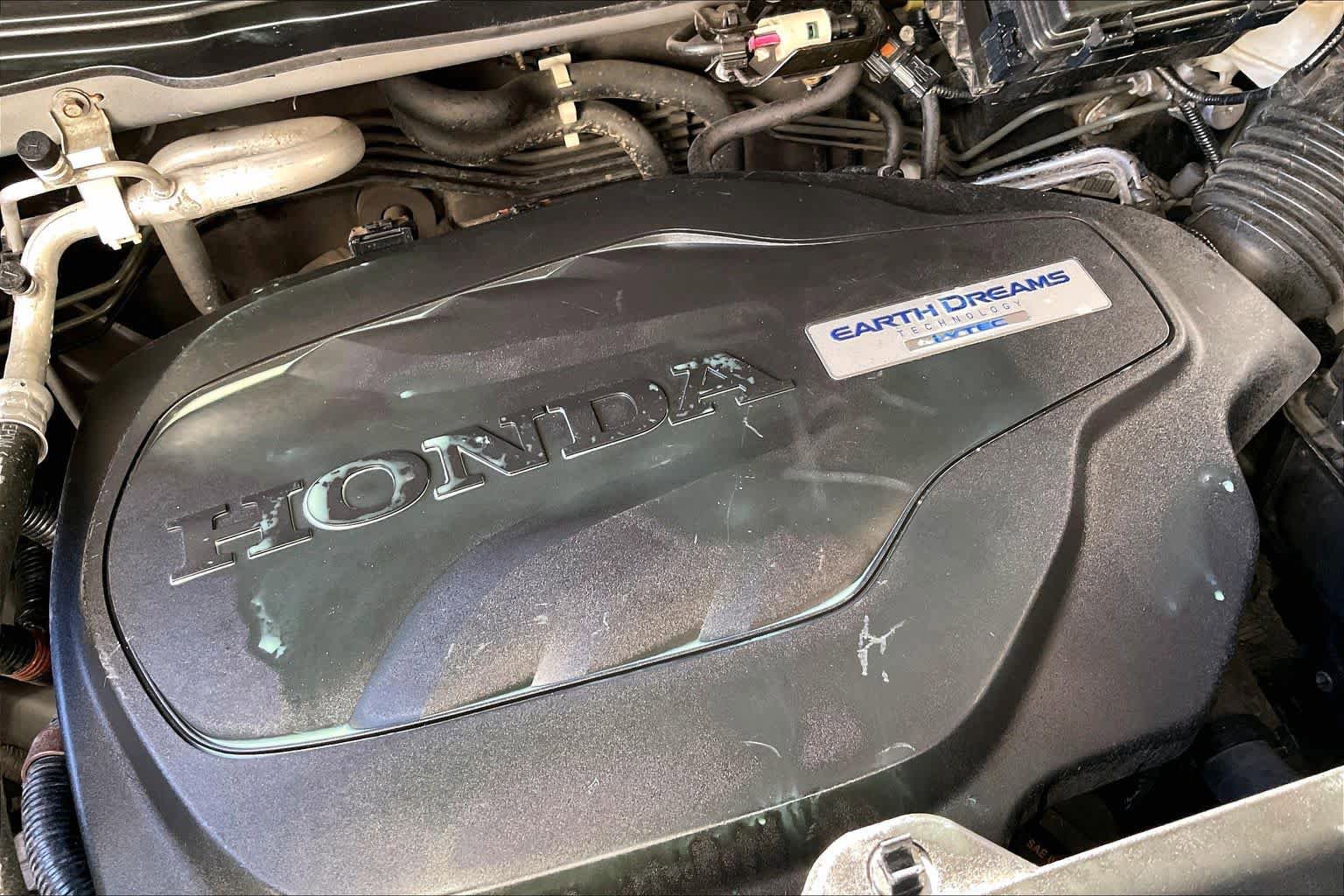 Used 2016 Honda Pilot Touring image 30