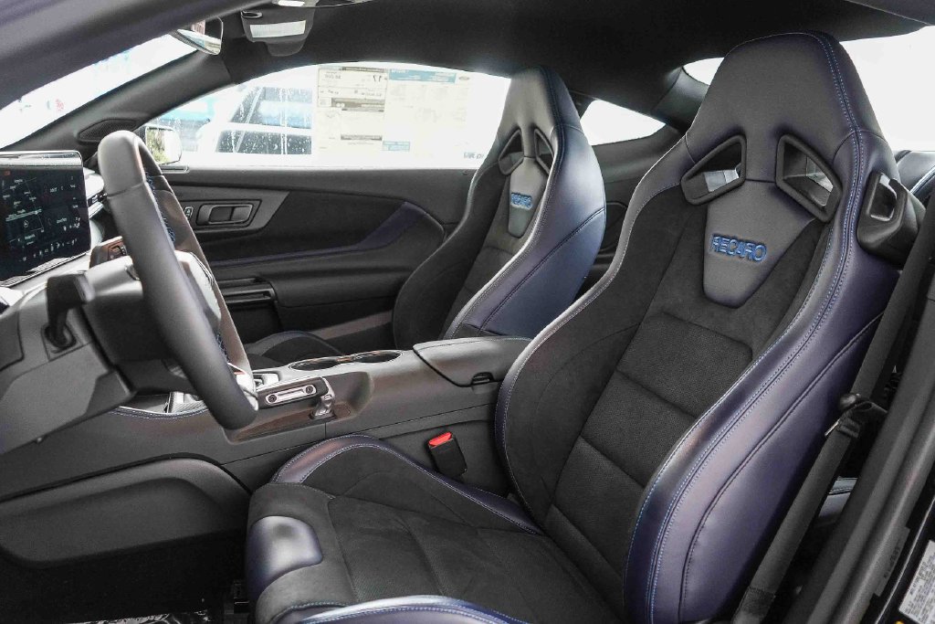 New 2026 Ford Mustang Dark Horse RWD image 16