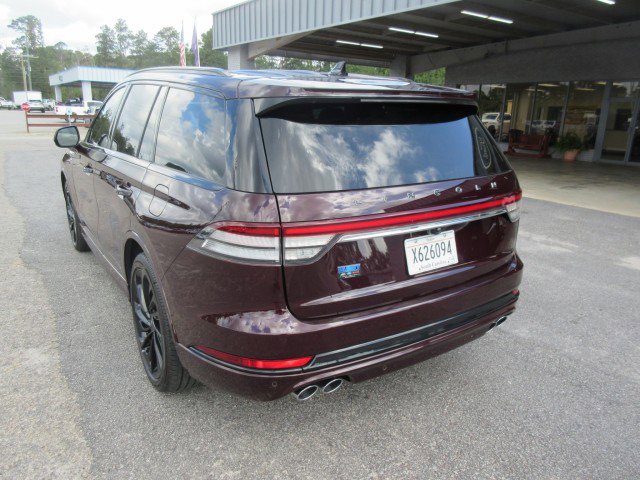 Used 2023 Lincoln Aviator Black Label w/ Jet Package AWD/4WD image 3