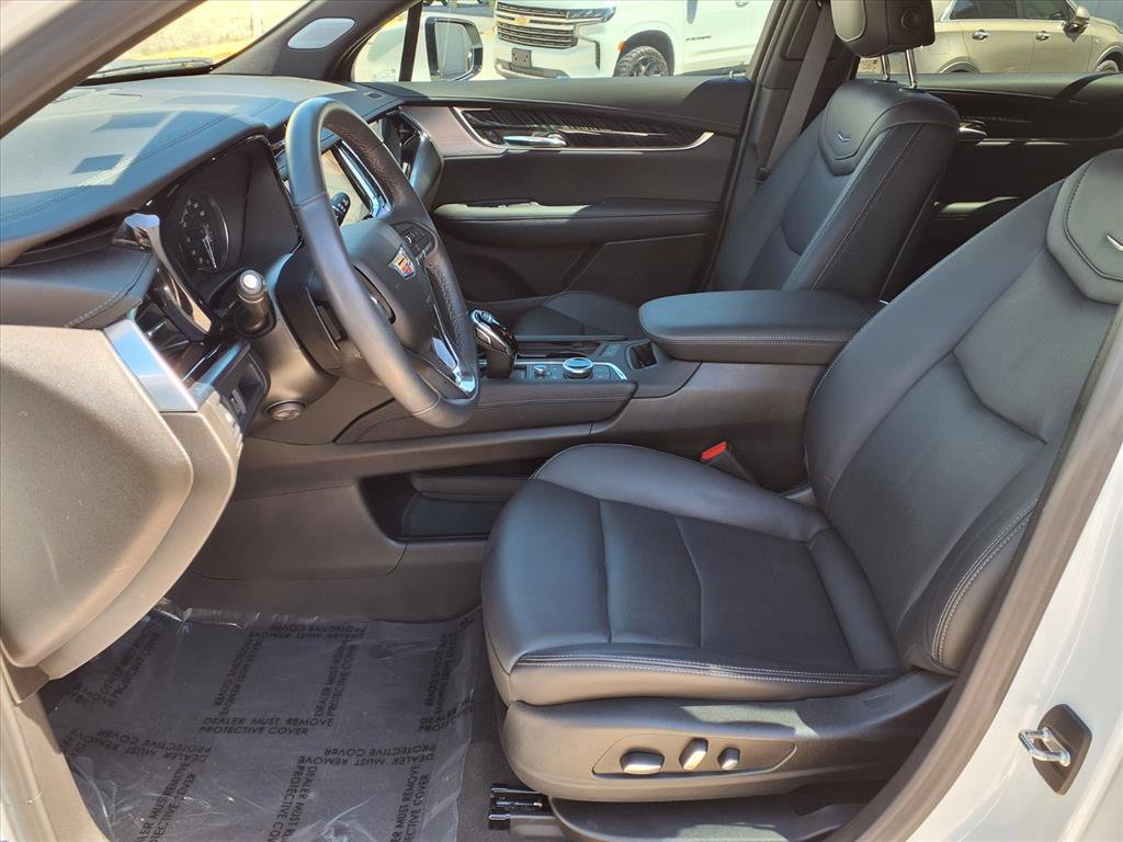 Certified 2024 Cadillac XT6 Premium Luxury FWD image 19