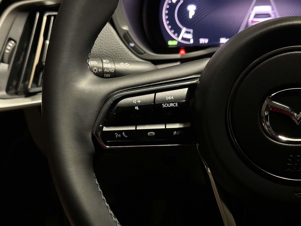 Certified 2025 MAZDA CX-90 Plug-In Hybrid w/Premium Sport image 11