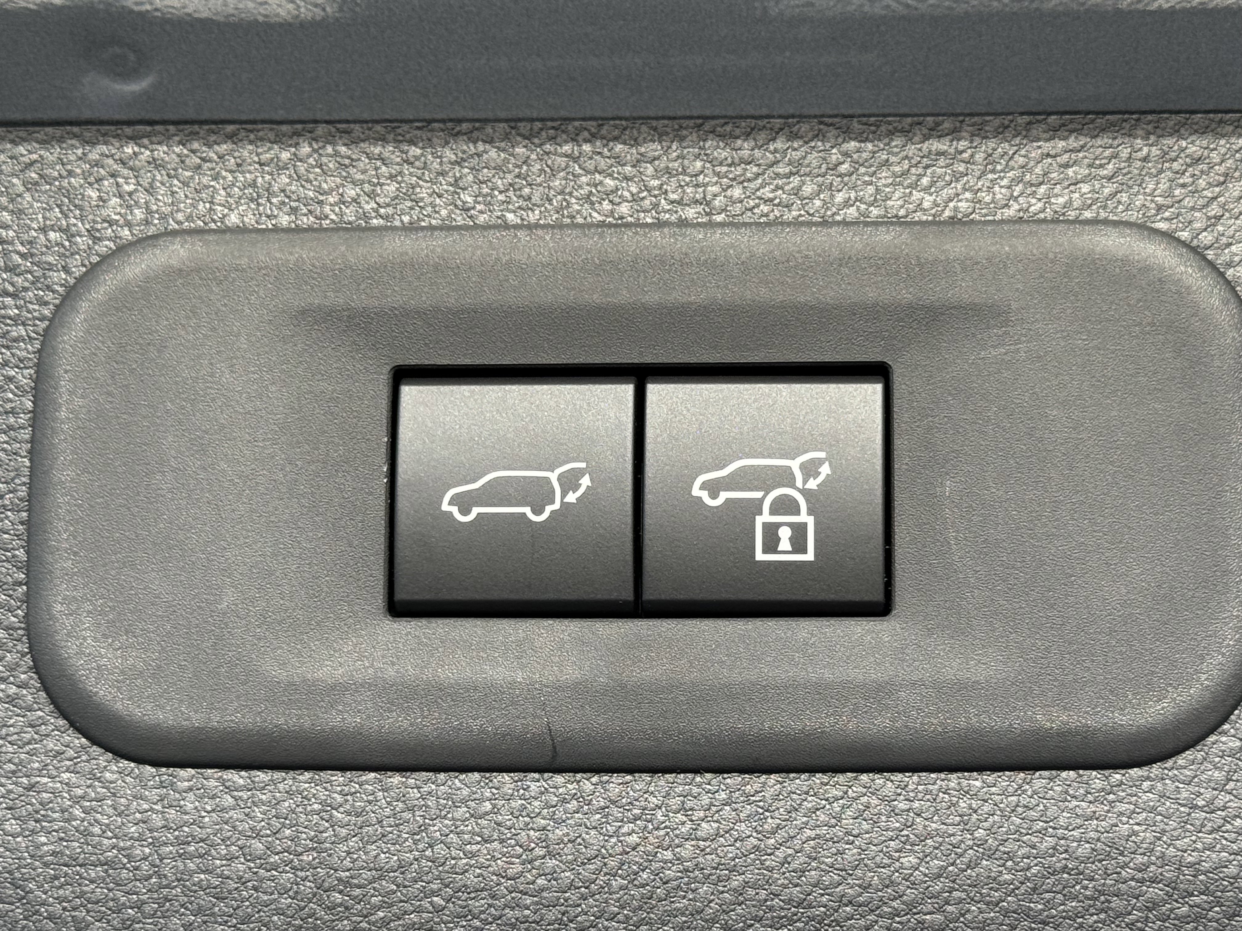 New 2026 Lexus TX 550h AWD Plug-In Hybrid image 14