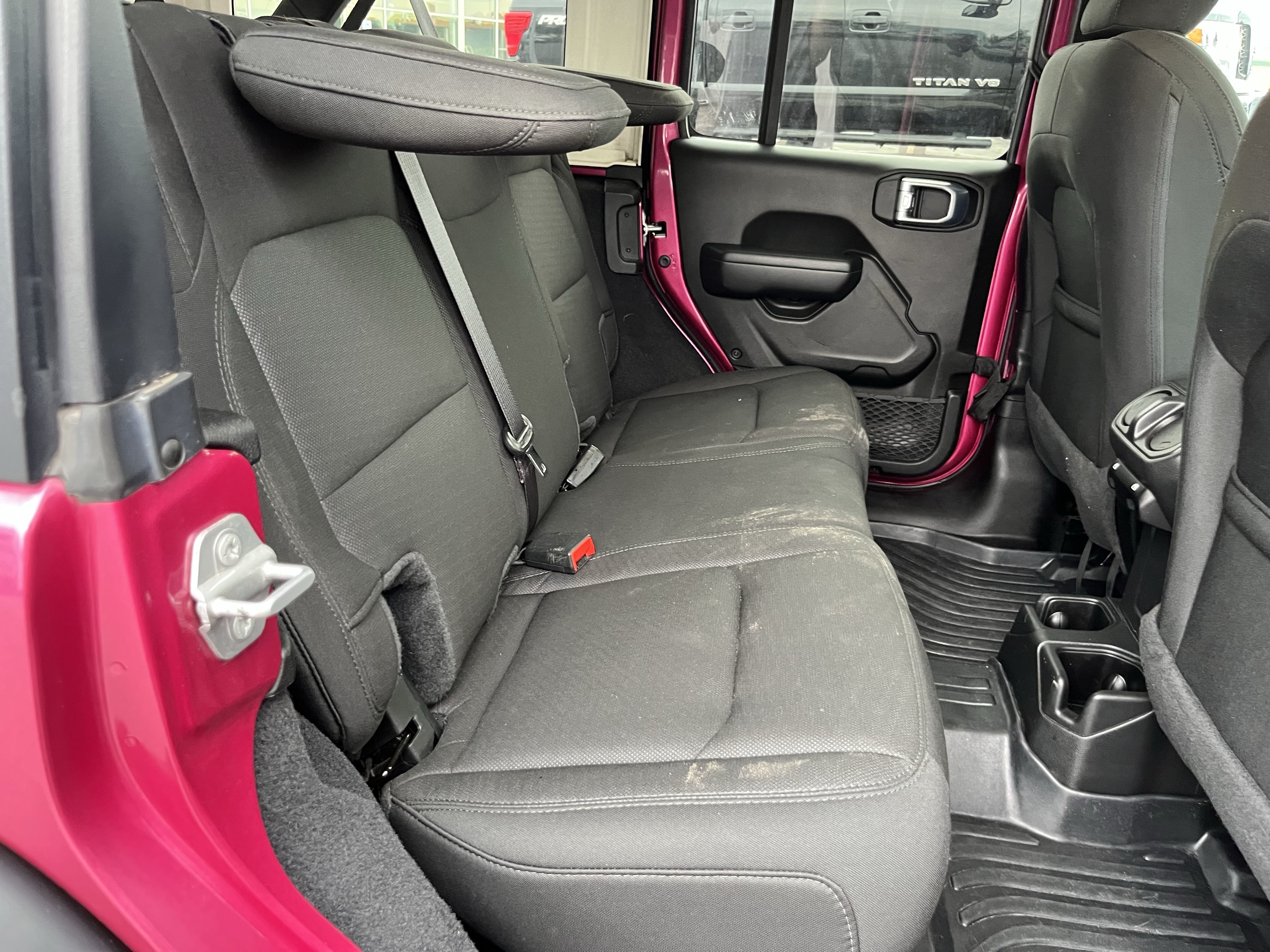 Used 2021 Jeep Wrangler Unlimited Sport AWD/4WD video 4