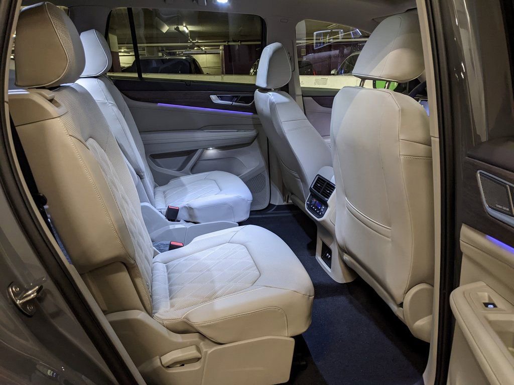 New 2026 Volkswagen Atlas SEL Premium R-Line image 25