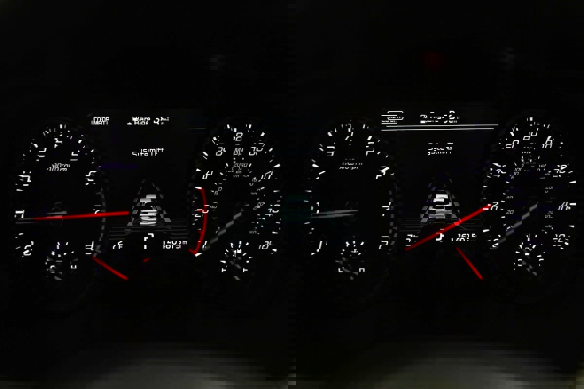 Used 2018 Kia Stinger Premium image 19