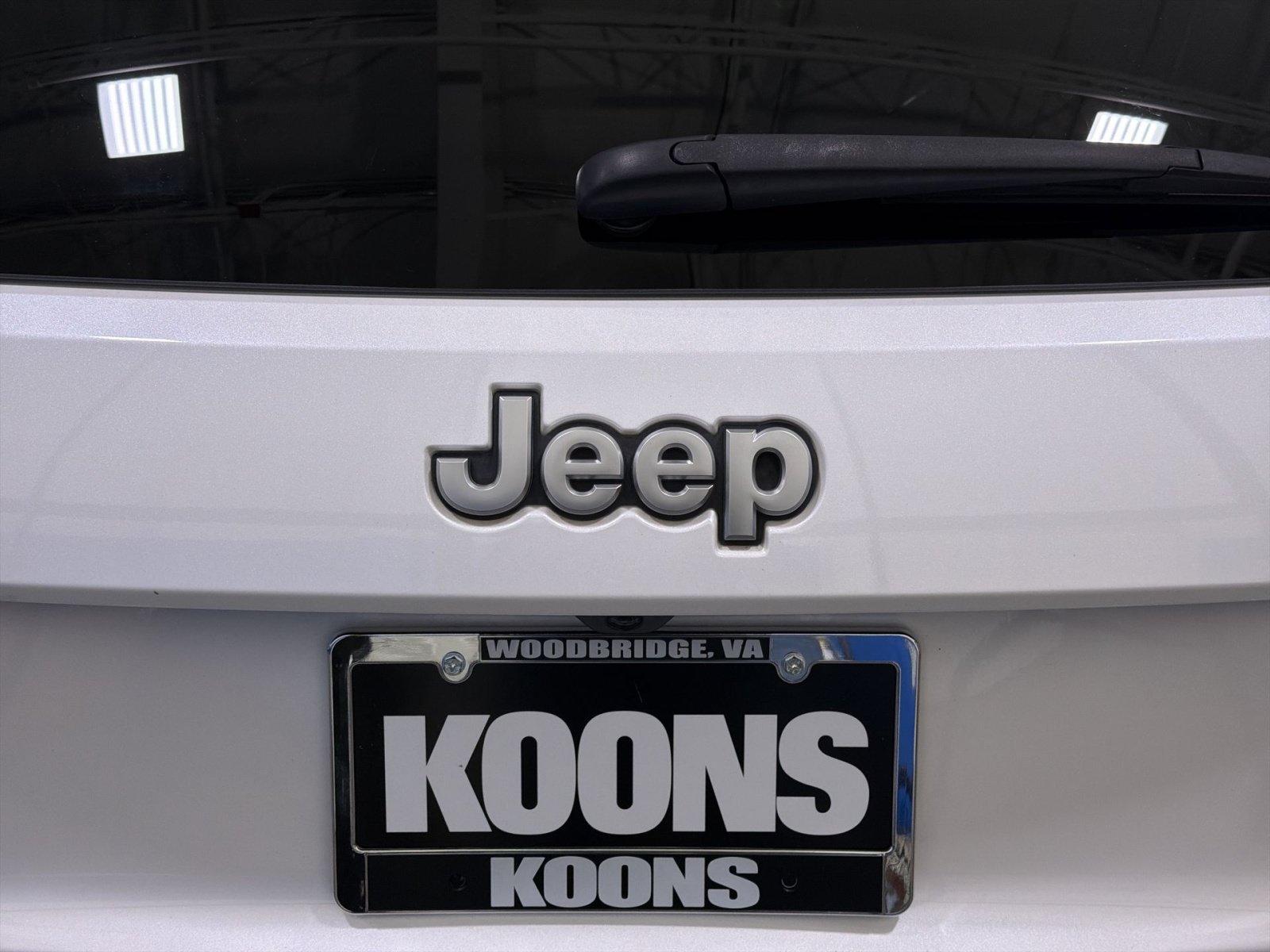 Used 2020 Jeep Grand Cherokee Summit AWD/4WD image 20