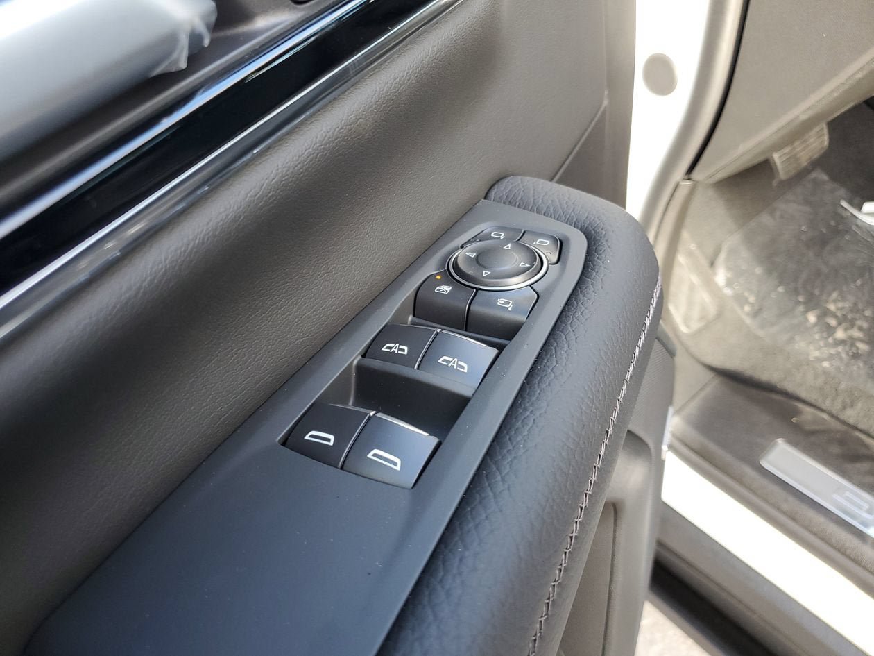 New 2026 GMC Yukon XL Denali w/ Sun & Power Step Package RWD image 18