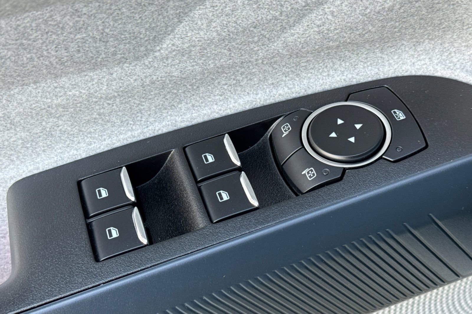 Used 2022 Ford Maverick XLT w/ XLT Luxury Package image 11