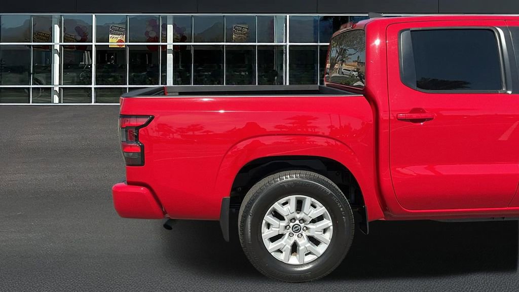 Used 2023 Nissan Frontier SV w/ Tow Package RWD image 8