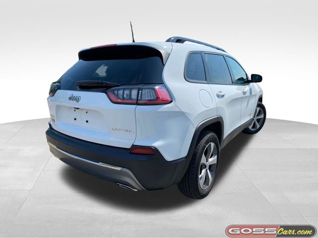 Used 2022 Jeep Cherokee Limited w/ Mopar Interior Package AWD/4WD image 3