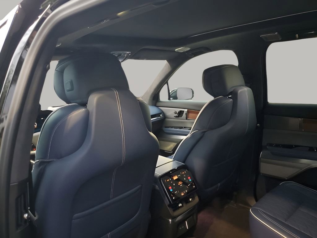 New 2026 Cadillac Vistiq Premium Luxury image 19