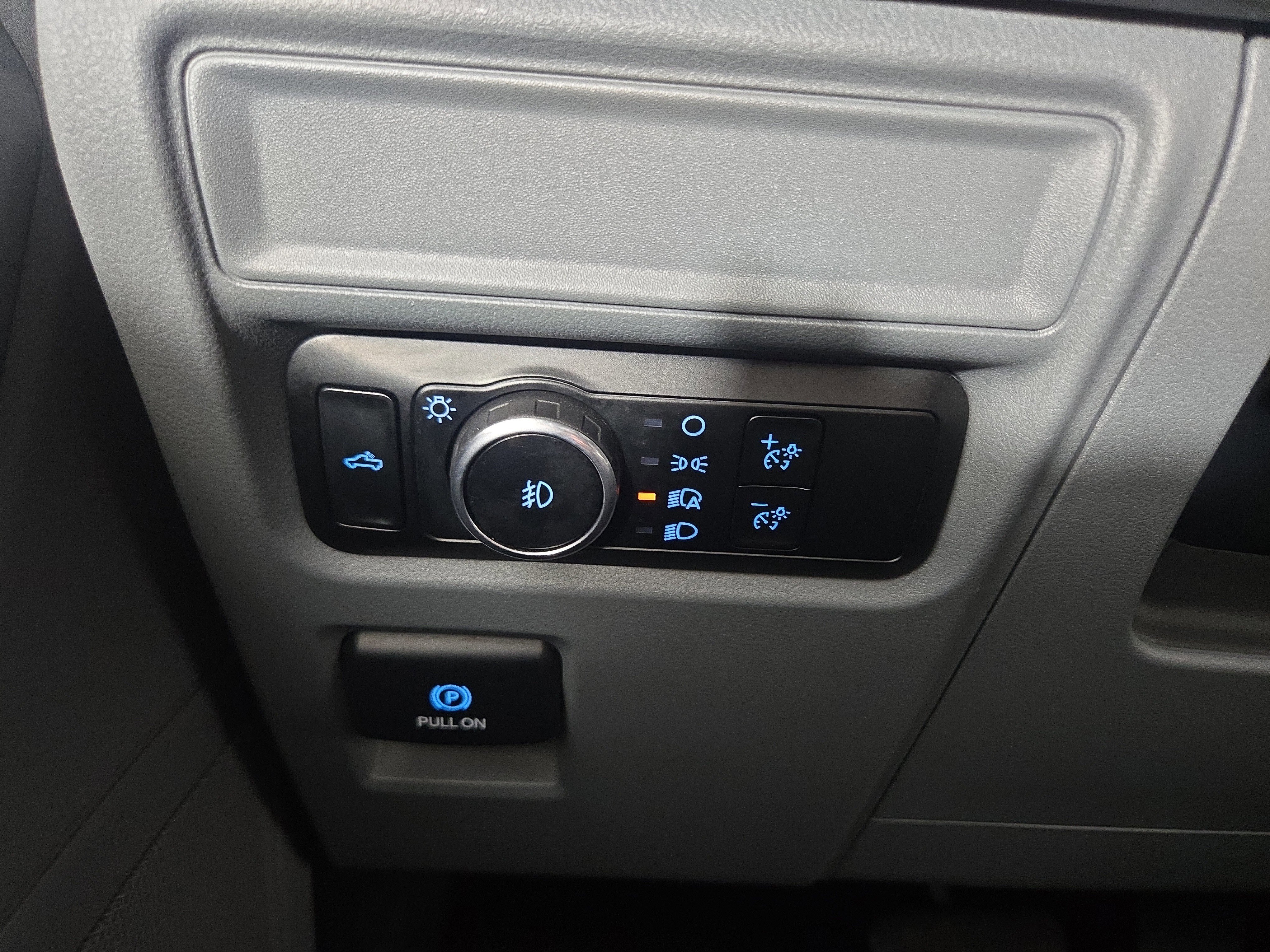 Used 2024 Ford F150 XLT w/ Tow/Haul Package image 28