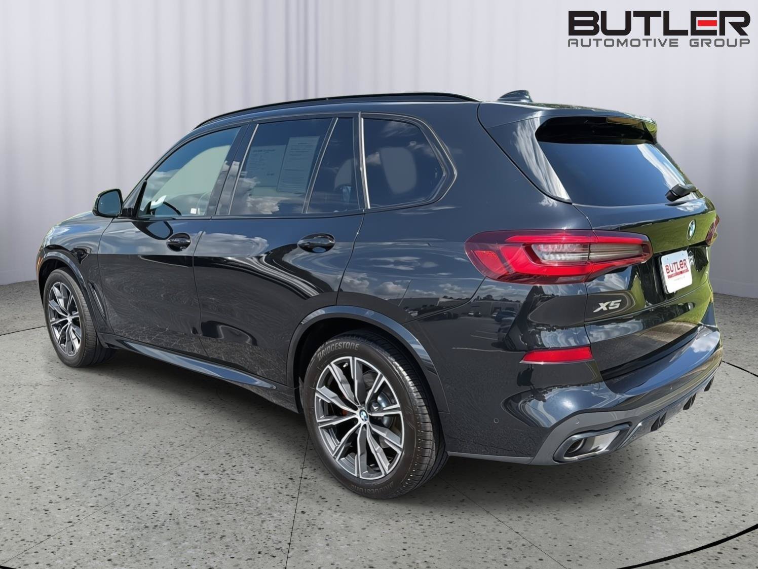 Used 2023 BMW X5 sDrive40i w/ M Sport Package RWD image 4