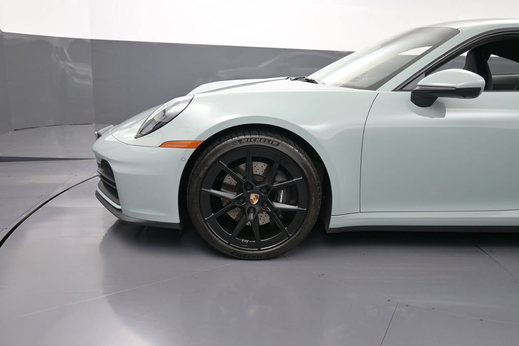 Certified 2025 Porsche 911 Carrera RWD image 12