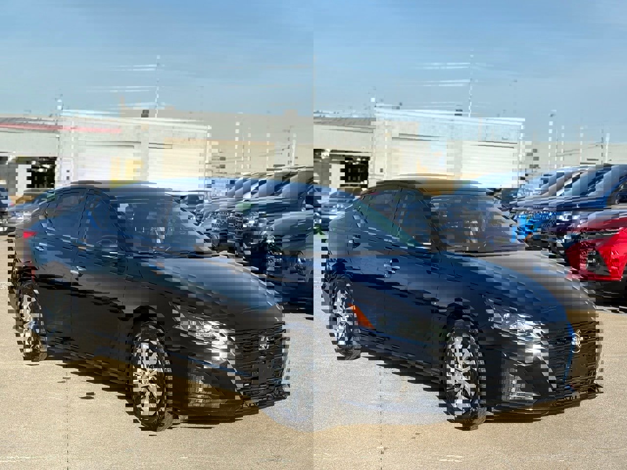 Certified 2025 Nissan Altima 2.5 S image 5